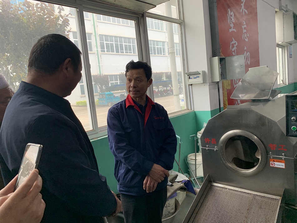 多功能炒貨機(jī) 多功能炒貨機(jī)